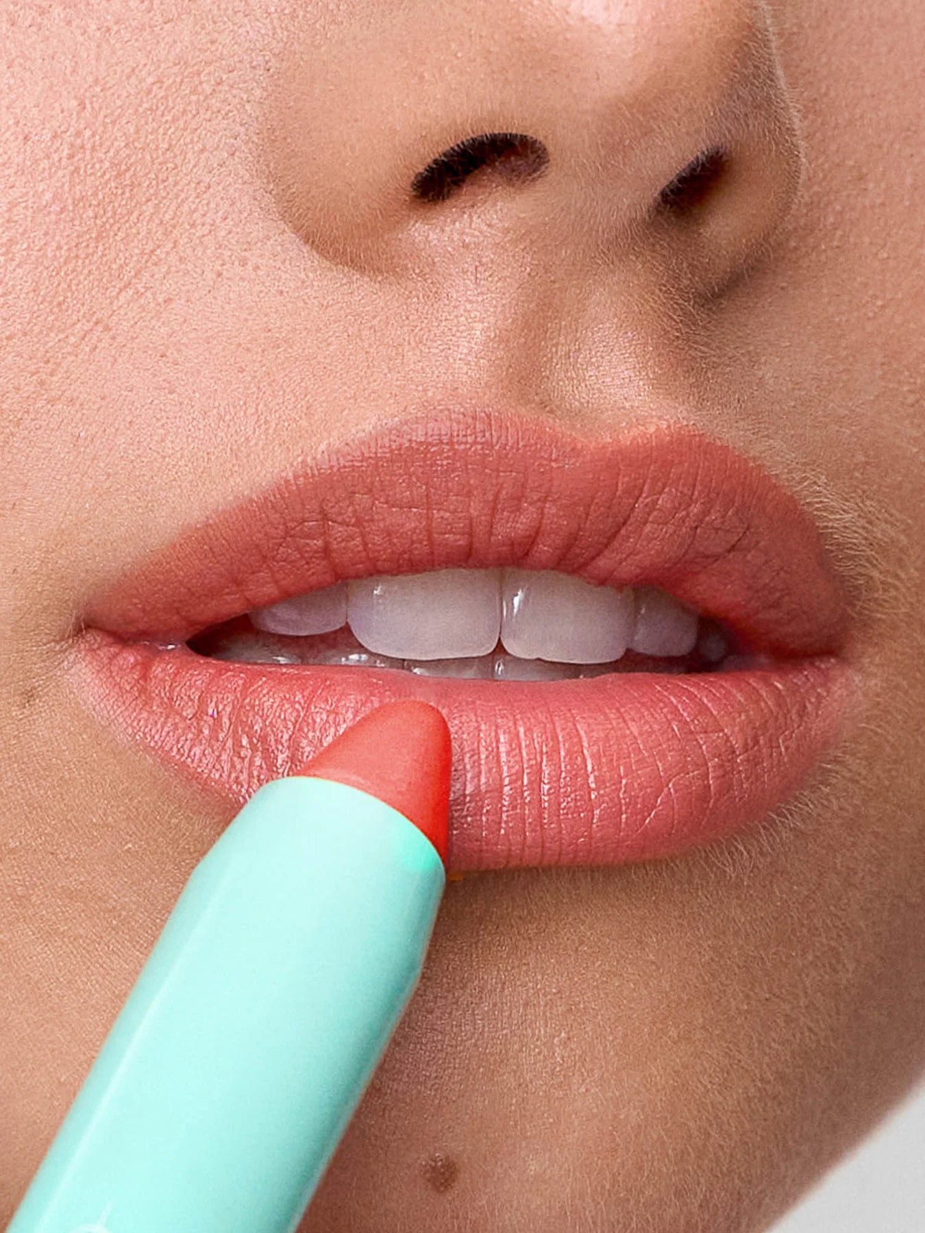 Le Lipstick - Lydia Millen