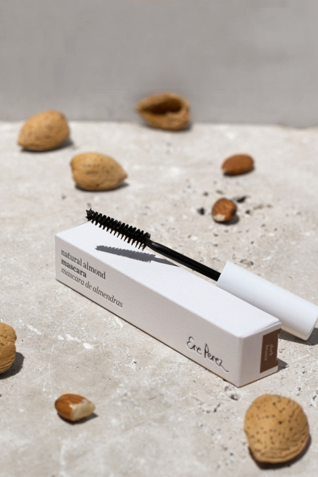 Natural Almond Mascara