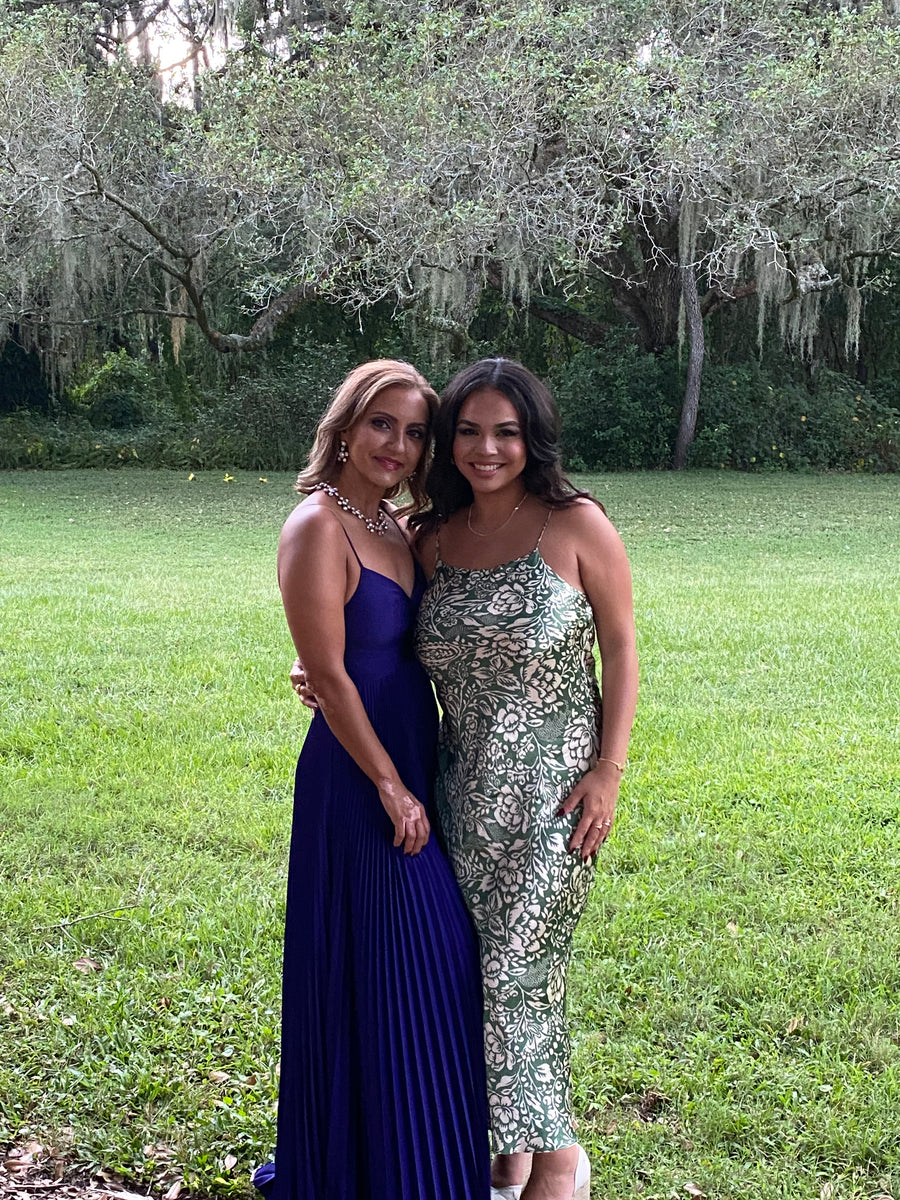 founder portrait — nikki and crystal